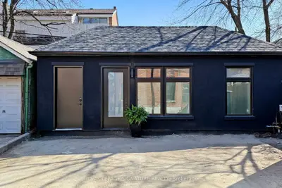 159 Mavety Street Garden, Toronto W02, On M6p 2l8