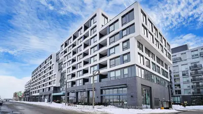 Condo Apartment in Oakville