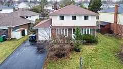 2210 Thorn Lodge Drive, Mississauga, On L5k 1k2