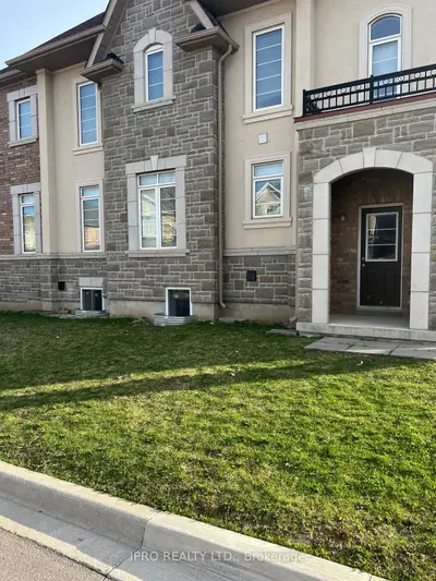 Detached in Brampton