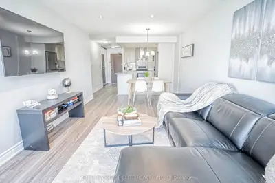 Condo Apartment in Mississauga