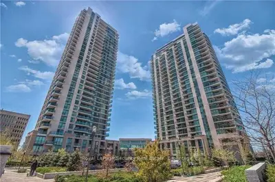 235 Sherway Gardens Road 1704, Toronto W08, On M9c 0a2