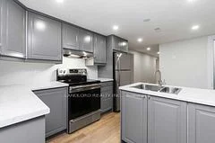 8 Carysfort Road Lower, Toronto W08, On M8z 4x2