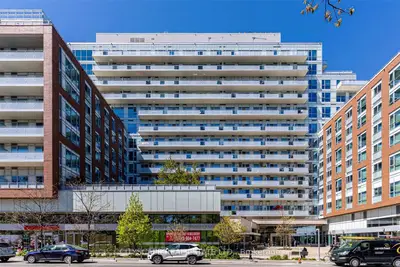 1830 Bloor Street W 927, Toronto W02, On M6p 3k6