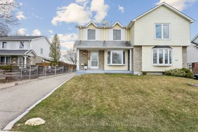 492 Galedowns Court, Mississauga, On L5a 3h9