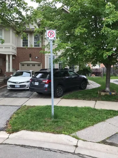 2400 Baintree Crescent, Oakville, On L6m 4x1