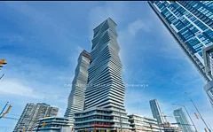 3900 Confederation Parkway 5305, Mississauga, On L5b 0m3