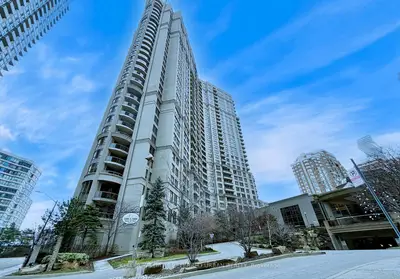3880 Duke Of York Boulevard 2516, Mississauga, On L5b 4m7
