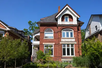 178 High Park Avenue 6, Toronto W02, On M6p 2s4