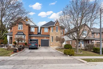 5557 Northrise Road Upper, Mississauga, On L5m 6e2