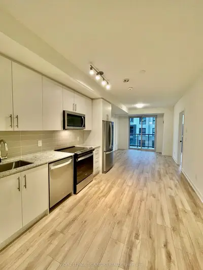 345 Wheat Boom Drive 312, Oakville, On L6h 7x4