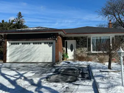 3253 Ibbetson Crescent Upper, Mississauga, On L5c 1z1