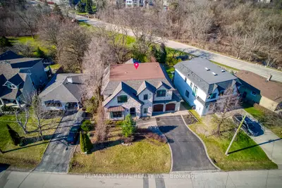 Detached in Oakville