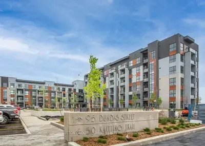 95 Dundas Street W 005, Oakville, On L5m 5n4