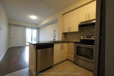 620 Sauve Street 407, Milton, On L9t 9a5