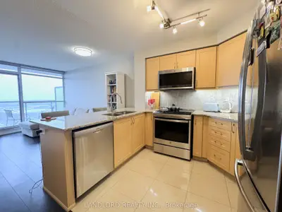 1940 Ironstone Drive 1503, Burlington, On L7l 0e4