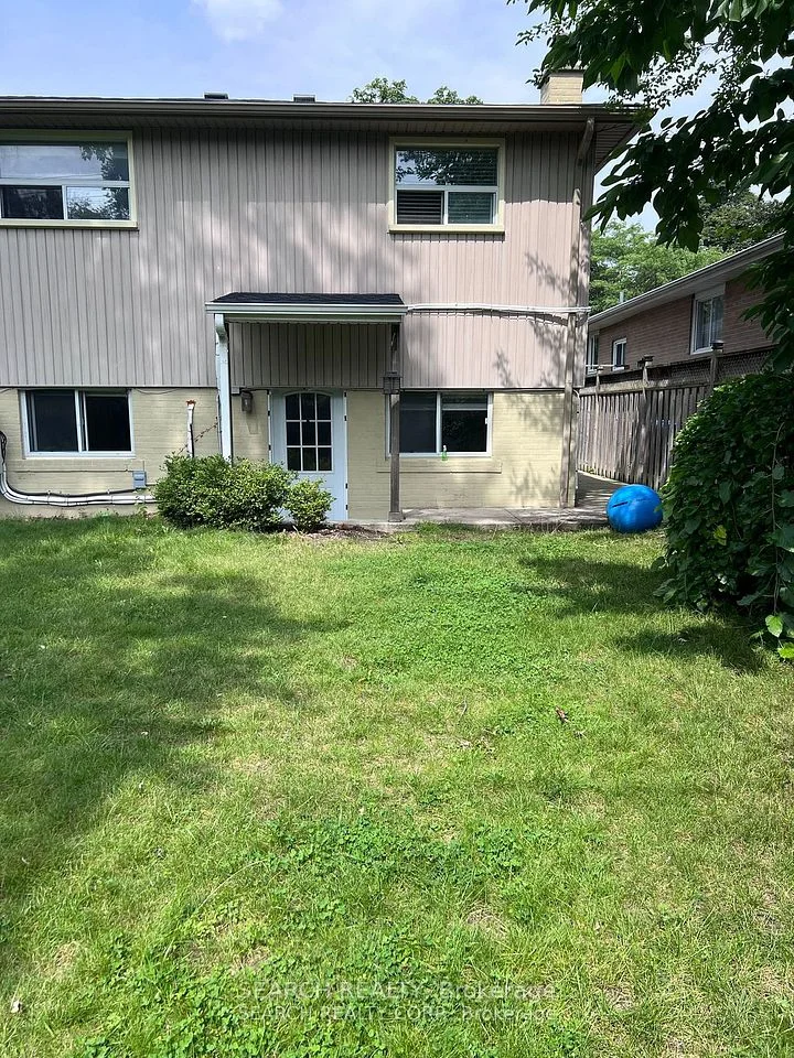 1932 Barsuda Drive, Mississauga, ON L5J 1V5