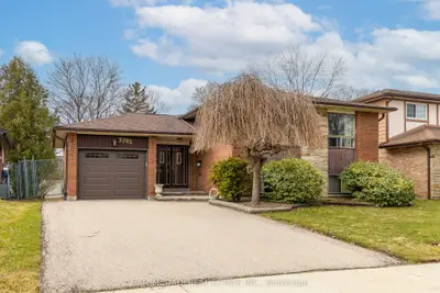 2793 Kingsberry Crescent, Mississauga, On L5b 2k6