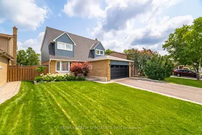 Detached in Milton