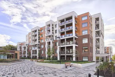 Condo Apartment in Toronto