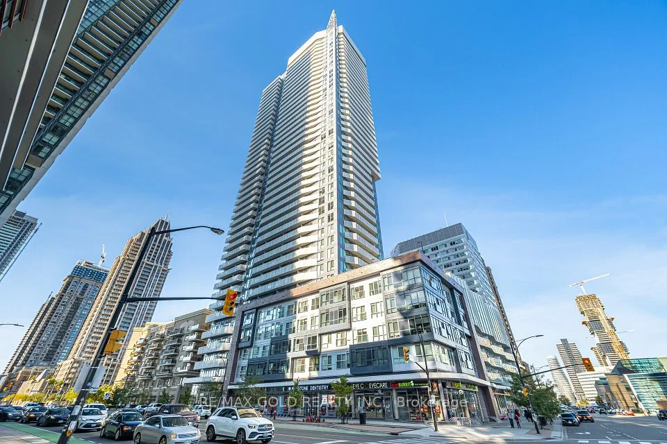 4065 Confederation Parkway 802, Mississauga, On L5b 0l4