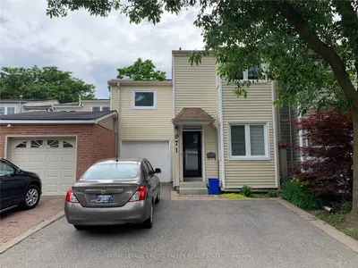 971 Zante Crescent, Mississauga, On L5j 4m6