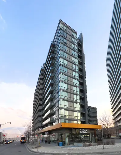 Condo Apartment in Toronto