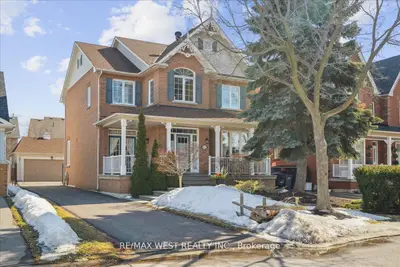 912 John Watt Boulevard, Mississauga, On L5w 1a3