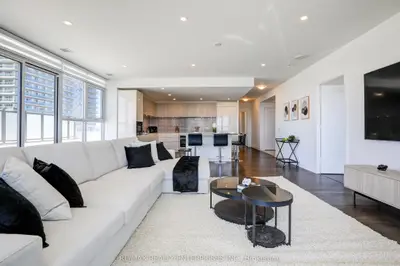 65 Annie Craig Drive 508, Toronto W06, On M8v 0g3