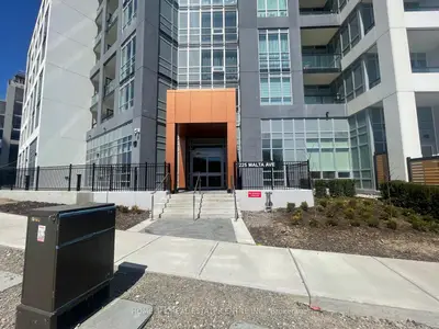 Condo Apartment in Brampton