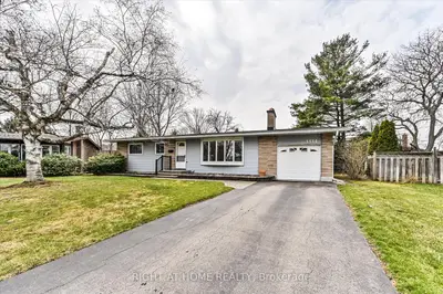 1334 Langdale Crescent, Oakville, On L6h 2k8