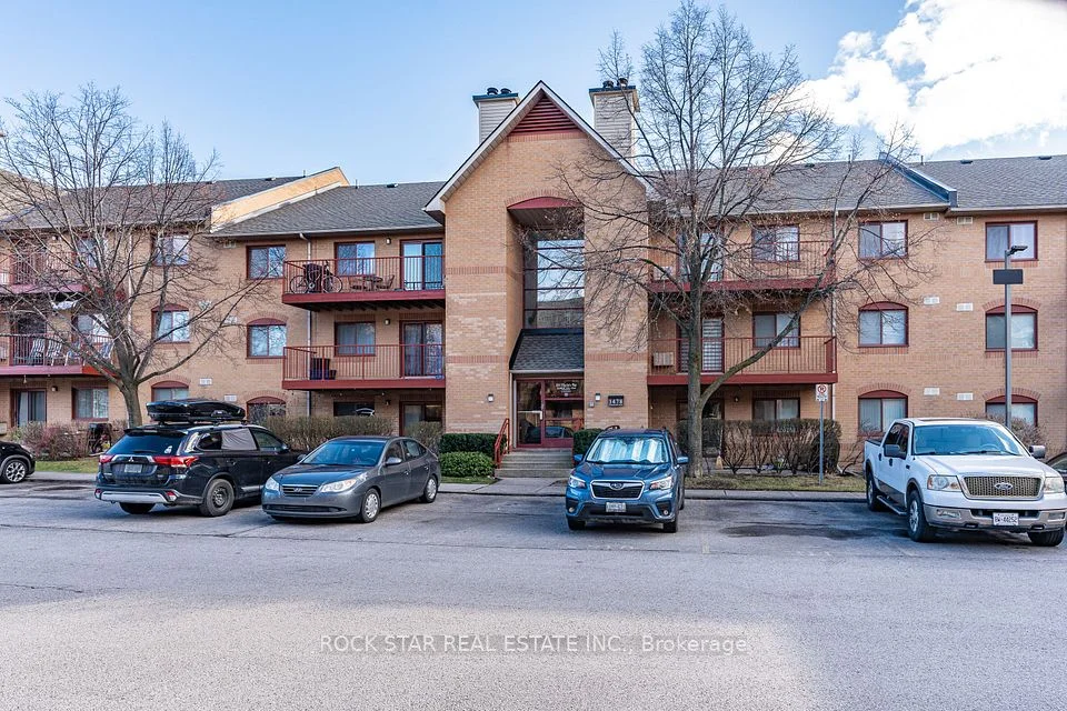 1478 Pilgrims Way 1731, Oakville, On L6m 3g7