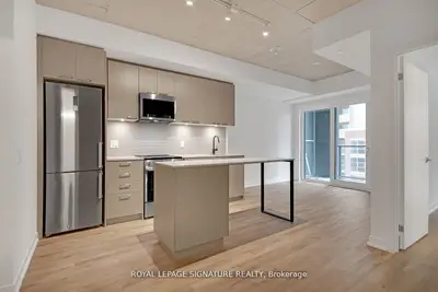 1808 St Clair Avenue W 312, Toronto W03, On M6n 0c1