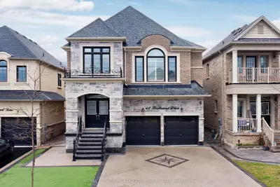 Detached in Brampton