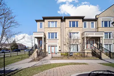 2891 Rio Court 4, Mississauga, On L5m 0s8