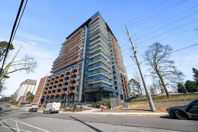 Condo Apartment in Mississauga