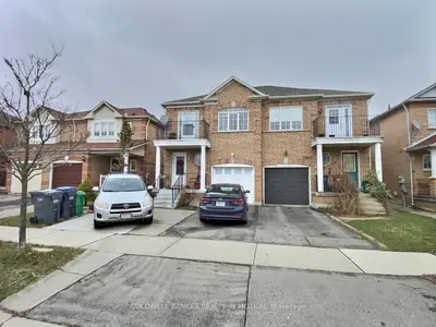 3843 Coachman Circle, Mississauga, On L5m 6p8