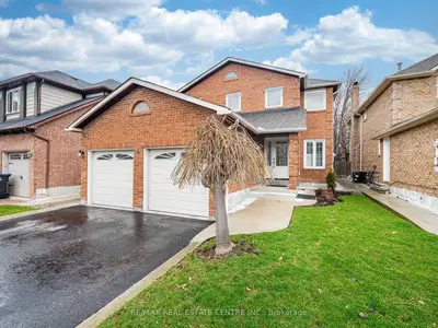 Detached in Brampton