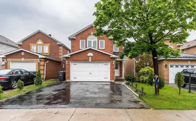 Detached in Brampton