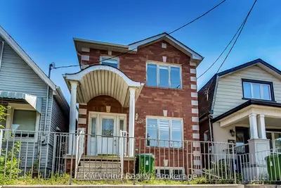 Detached in Toronto