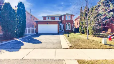 Detached in Brampton
