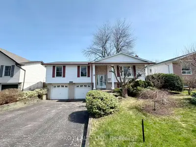 Detached in Burlington