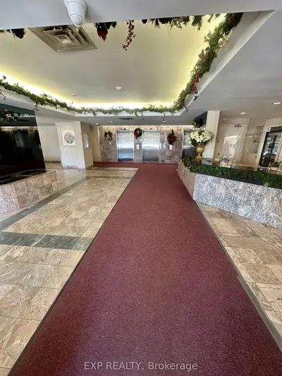 Condo Apartment in Toronto