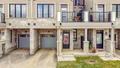 Condo Townhouse in Mississauga