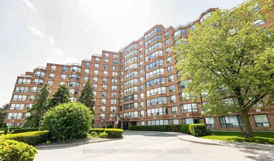 6 Humberline Drive 319, Toronto W10, On M9w 6x8