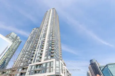 4011 Brickstone Mews 4211, Mississauga, On L5b 0j7