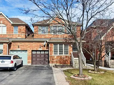 Semi-Detached in Mississauga