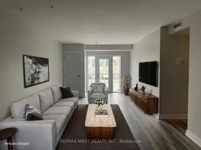 4912 Dundas Street W 201, Toronto W08, On M9a 1b5
