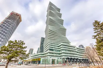 3883 Quartz Road 3209, Mississauga, On L5b 0m4