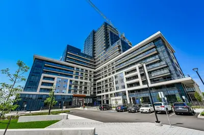 Condo Apartment in Oakville